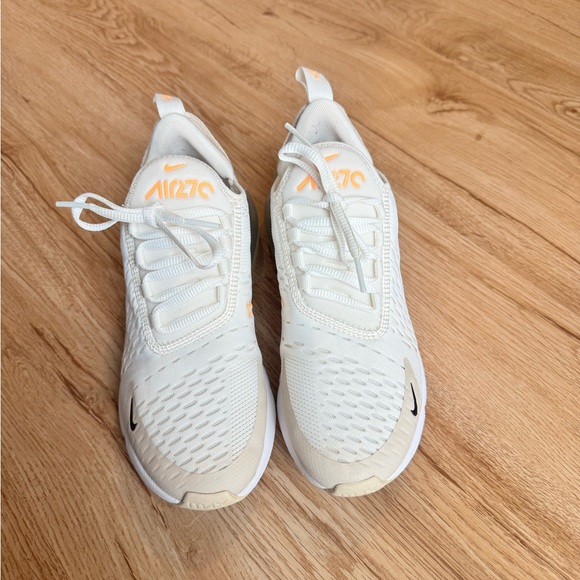 Nike Air Max 270 Cream and Black Sneakers - Picture 2 of 6